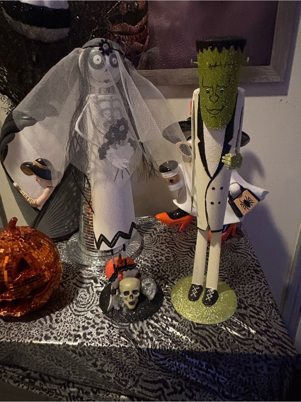 FRANKIE and his BRIDE 15 inc metal HALLOWEEN FUN 🎃 - Picture 6 of 14